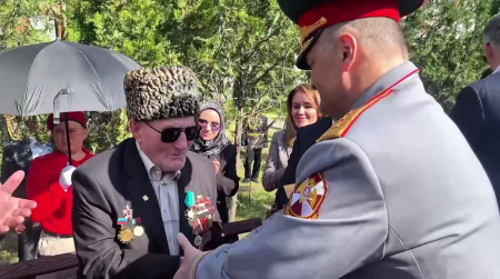 Глава Дагестана Сергей Меликов поздравил жителей республики с Днем Героев Отечества